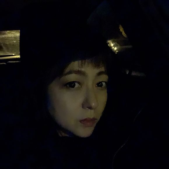 Meet your Posher, Hyun joo - Picture 1 of 1